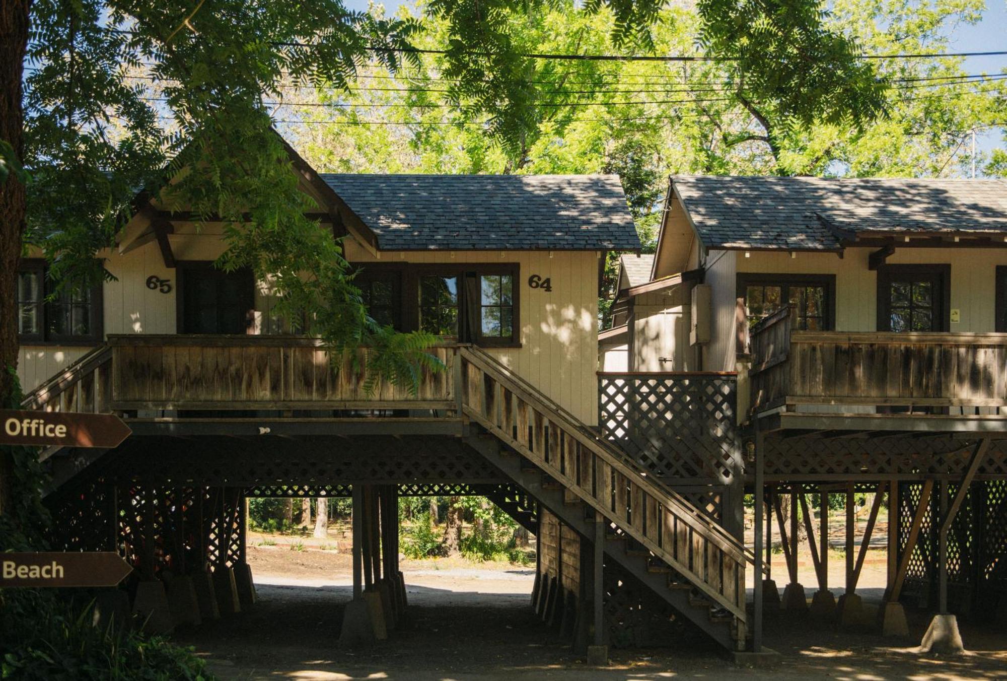 Johnson'S Beach Cabins And Campground ガーンビル エクステリア 写真