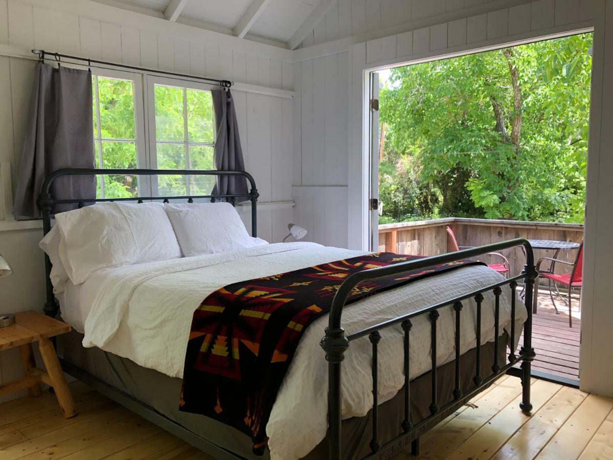Johnson'S Beach Cabins And Campground ガーンビル エクステリア 写真